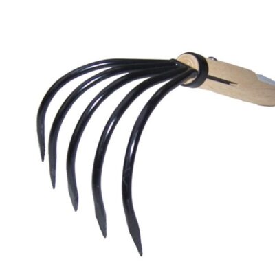 Japanese Ninja Claw Rake Cultivator with its 5 prongs and short handle.